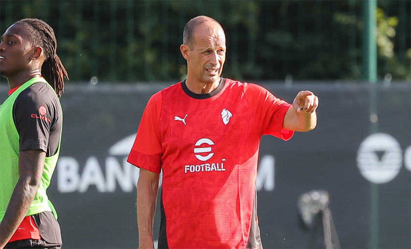 Bek Barcelona Eks Chelsea